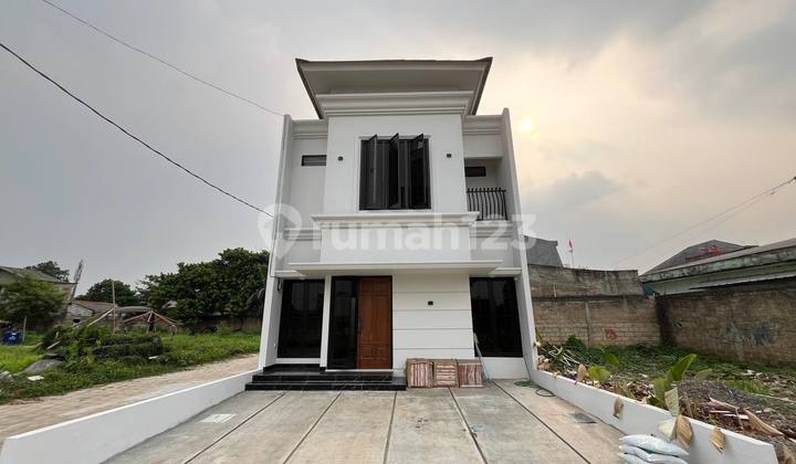 Adjacent South Jakarta House | All-Inclusive Free | 6-Month Installment Subsidy | Access to Krukut, Sawangan, and Kukusan Toll Roads