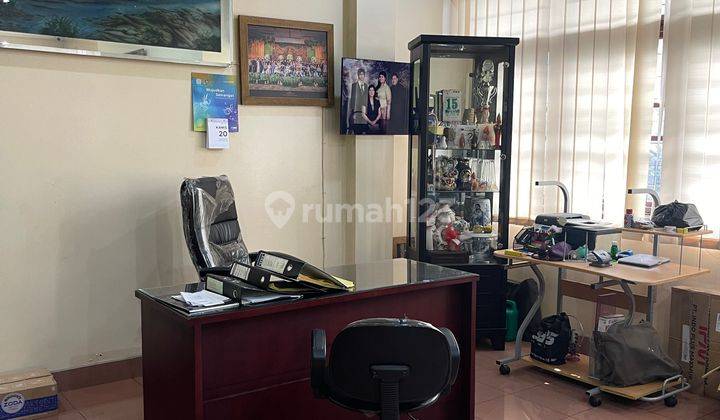 Dijual Gudang Dan Ada Ruang Kantor Di Meruya. Lokasi Strategis 8