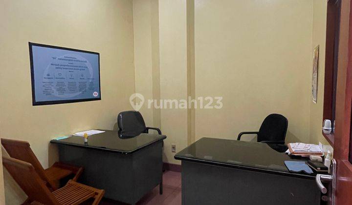 Dijual Gudang Dan Ada Ruang Kantor Di Meruya. Lokasi Strategis 9