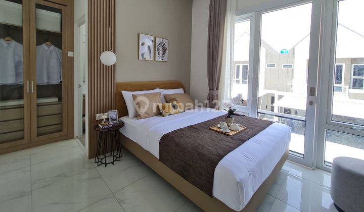 kamar tidur rumah di vila bogor indah
