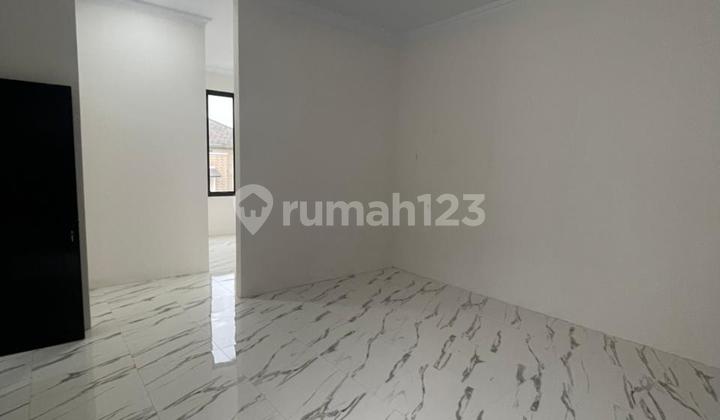 Rumah di Sentul City, Bogor, Baru, Mewah, Siap Huni, Hot Sale 2