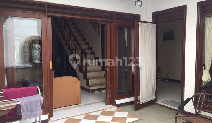 Rumah Besar di Graha Cinere 3, Siap Huni. Jual Cepat.