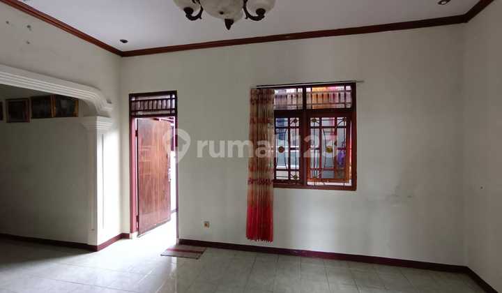 Dijual Cepat Rumah di Margonda - Depok, Murah, Siap Huni, 1,2 M Dijual Cepat Rumah di Margonda - Depok, Murah, Siap Huni, 1,2 M