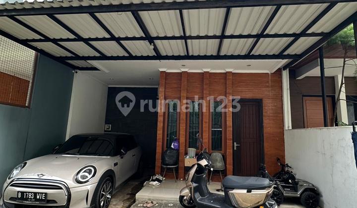 Rumah di Cirendeu, Ciputat Timur, Tangerang Selatan. Bagus, 1,7 M