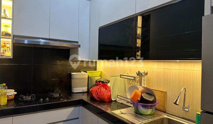 House in Cirendeu, East Ciputat, South Tangerang. Good, 1.7 M 2