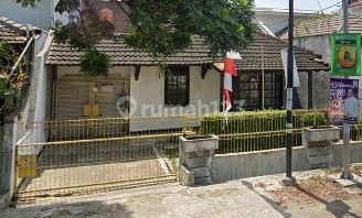 Rumah di Antapani Bandung, Jl Sukanegara, Besar, tanah Luas. 2M