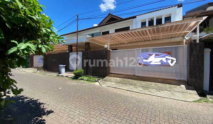 Rumah di Lebak Lestari, Lebak Bulus, Jakarta Selatan. Megah.