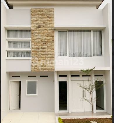 Ready-to-Occupy, New House, in the Ministry of Foreign Affairs Complex. Kreo - Tangerang, Banten. 2