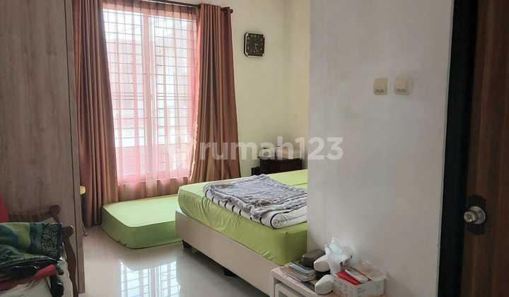 Nice House in Cinere Estate, Cinere. Ready to Occupied, Near MRT Station 2
