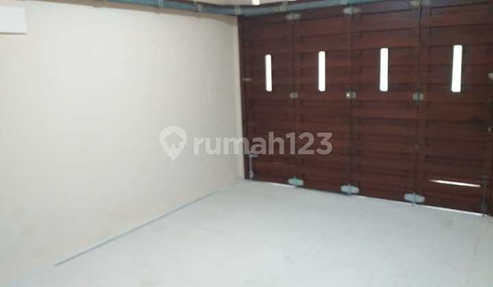 House for sale in Lebak Bulus, Villa Delima, South Jakarta, Nice 2