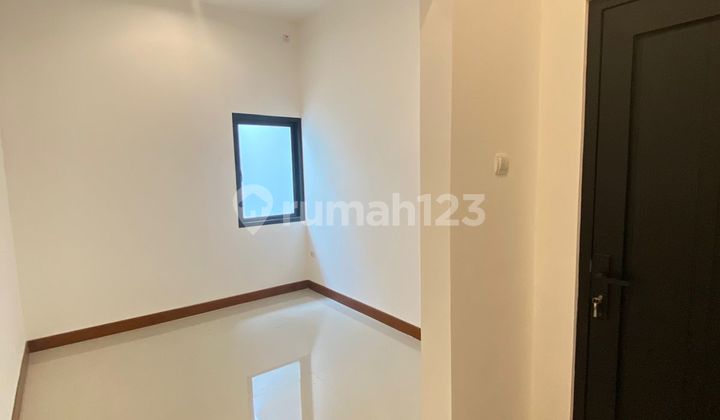 Rumah Baru di Cinere, Komp Cinere Estate Blok A, Bagus, SHM  2