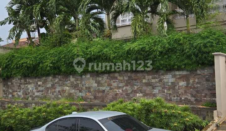 Rumah di Komplek Puri Cinere, Depok Lokasi Strategis