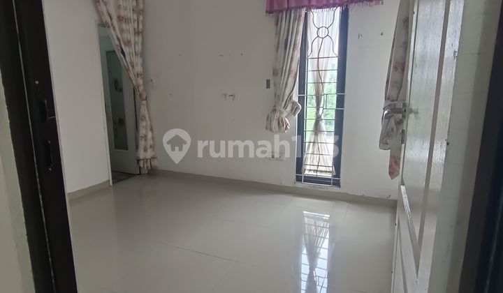 Rumah di Flo Residence Dekat Villa Cinere Mas