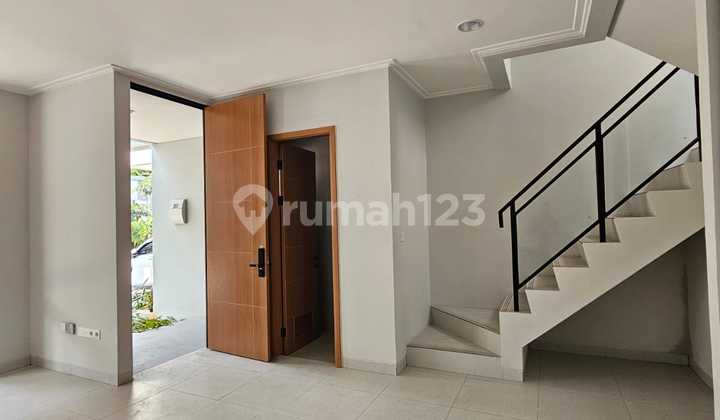 House in South Jakarta, Fatmawati, Botany Hills, Type 90/198 2