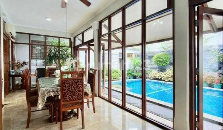 Rumah dijual di Pondok Indah, Jakarta Selatan, Mewah dan Luas