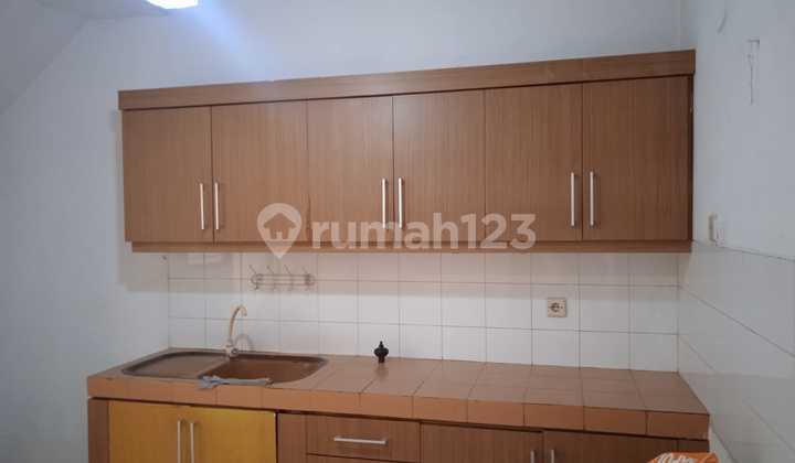 House for rent in Lebak Bulus, Bumi Karang Indah, South Jakarta, Good 2
