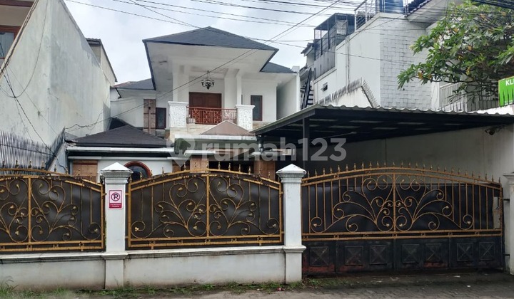 House for Sale on Jl. Kecapi Raya, Jagakarsa