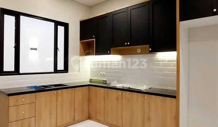 Rumah di Jagakarsa, Jalan Sadar Raya, Jakarta Selatan 2