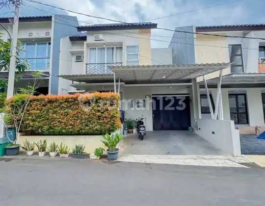 House in Depok, Cinere, Green Lovina Residence