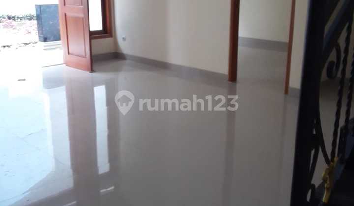 Rumah di Jalan Raya Jagakarsa, Type 93/150, Jakarta Selatan