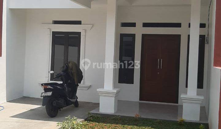 Rumah Baru, Bagus, Murah di Tanah Baru, Depok. Harga 888 Juta.  2