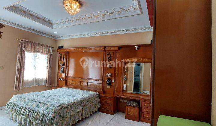 Rumah 3 Lantai Furnished di Pantai Indah Kapuk, Jakarta Utara 2