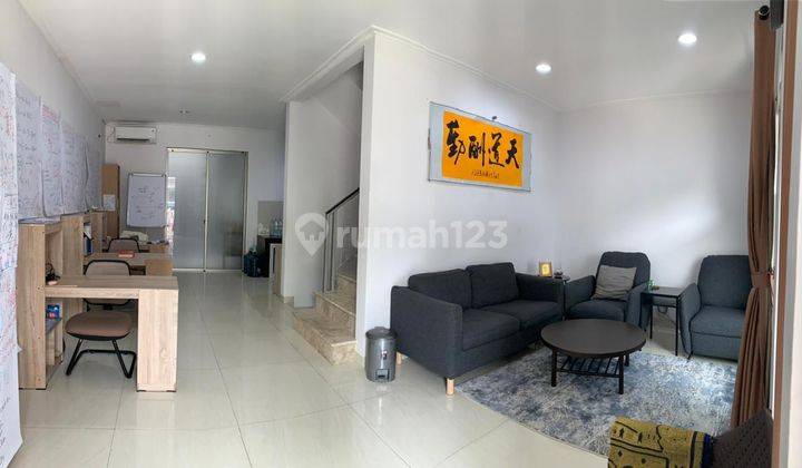  Rumah Furnished Bagus HGB - Hak Guna Bangun di Pantai Indah Kapuk 1