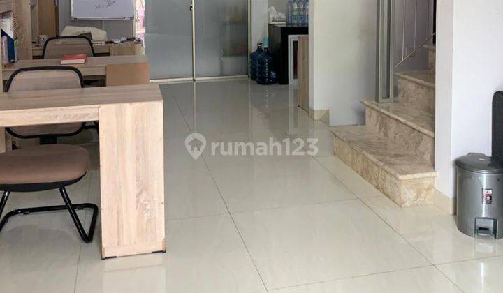  Rumah Furnished Bagus HGB - Hak Guna Bangun di Pantai Indah Kapuk 2