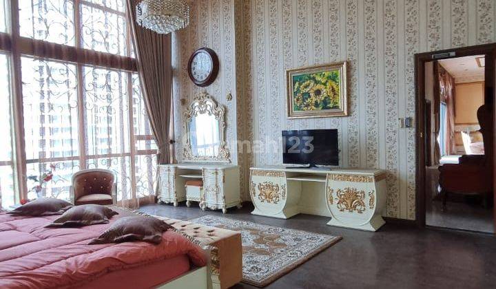 Apartment 3 BR Dekat Mall Lippo Mall Puri Furnished 2
