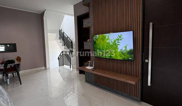 Disewakan Rumah Mewah Golf island 3+1 Kamar tidur 1