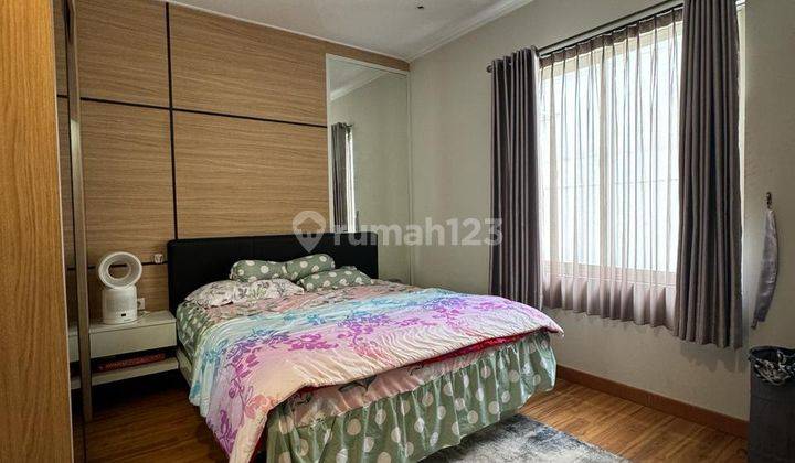 Dijual Rumah 2 Lantai Bagus Furnished HGB di Golf Island, Jakarta Utara 1