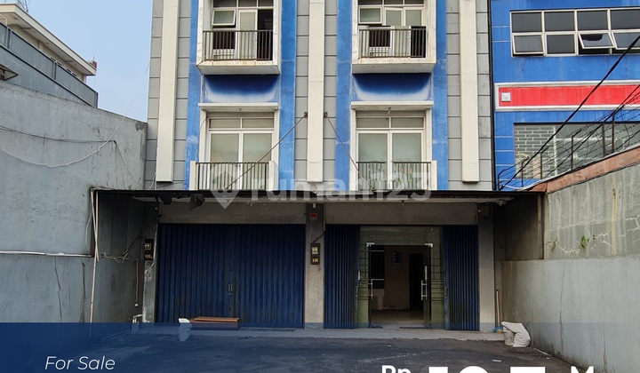 2 Shop Houses in Pd. Pinang Near Pondok Indah South Jakarta 2 Shop Houses in Pd. Pinang Near Pondok Indah South Jakarta