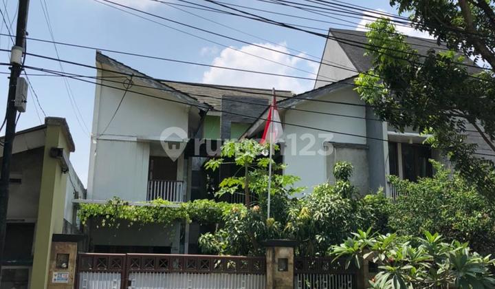 Rumah di Jl. Sadar, Jagakarsa, Jakarta Selatan, Bagus, SHM