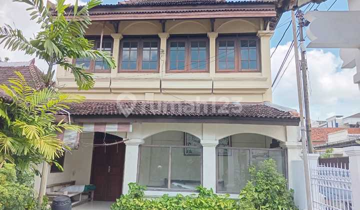 Rumah di Banjarsari, Surakarta, Jawa Tengah Rumah di Banjarsari, Surakarta, Jawa Tengah