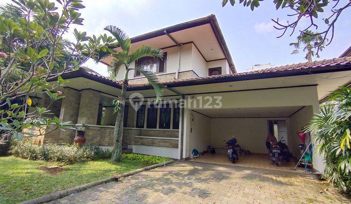 Rumah 2 Lantai Asri Sejuk Suasana Resort di Lebakbulus  1