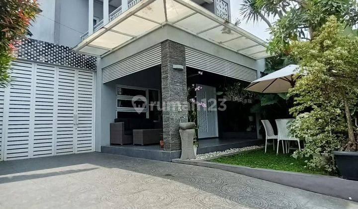 Rumah 2 Lantai Unik Asri Taman Luas Di Bantul Yogyakarta  1