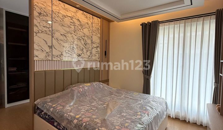 Rumah Brand New di Carson Summarecon Serpong Full Furnished Rumah Brand New di Carson Summarecon Serpong Full Furnished