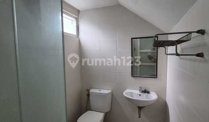 RUMAH ROYAL RESIDENCE MURAH RIK.NW0054 2