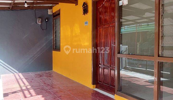 Rumah Gkb Gresik Disewakan Dav.a094 1