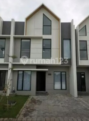 EASTERN PARK SUKOLILO SURABAYA HOUSE CHEAP RIK.NW0091