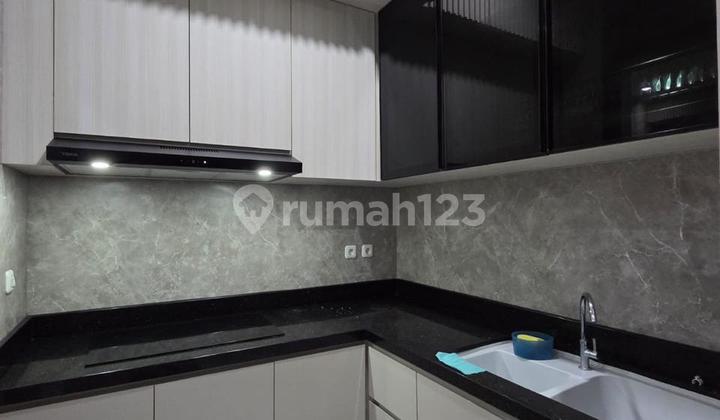 Affordable Citraland Surabaya House Rik.nw314 2