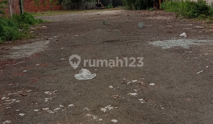 Tanah di Jl. Imam Bonjol , Bekasi SHM 694 m² 1