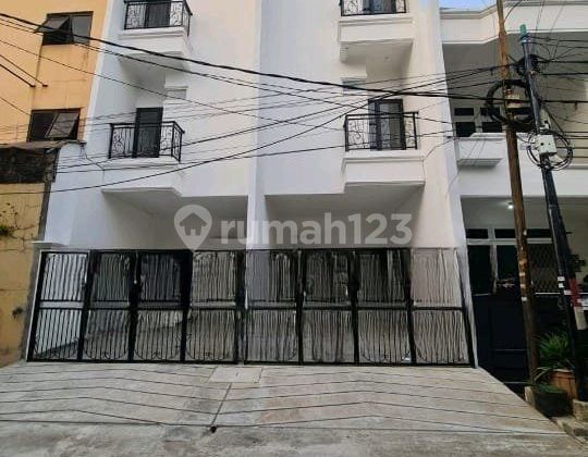 Rumah Brand New Muara Karang