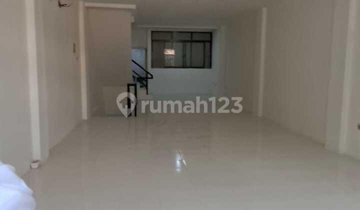 Ruko di Itc Roxy Mas 4 Lantai Cideng Jakarta Pusat