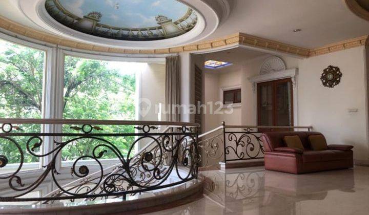 Di jual Rumah Mewah di Pantai Mutiara 2 Lantai 3