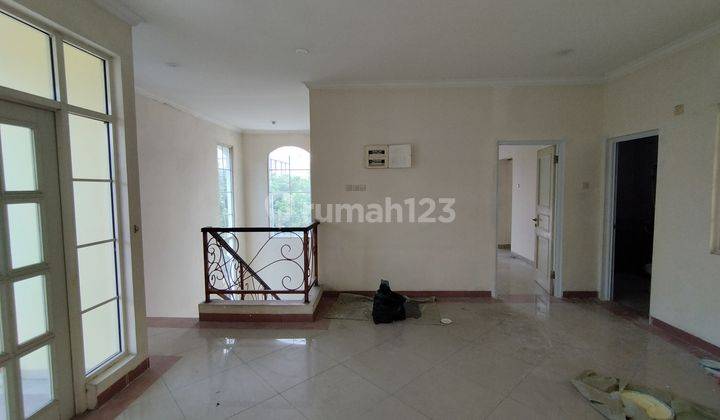 kan Rumah Pantai Indah Kapuk Hook