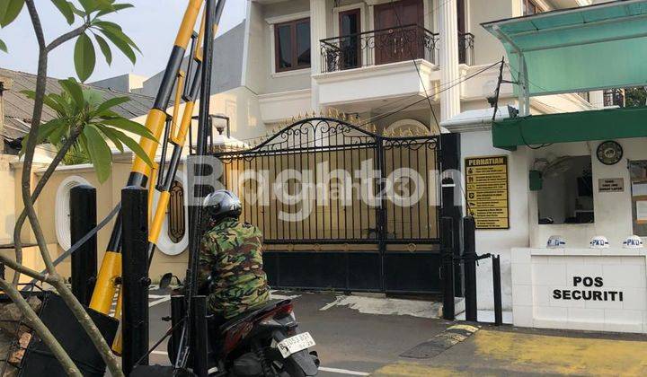 RUMAH PERMATA HIJAU 2 JAKARTA SELATAN 1