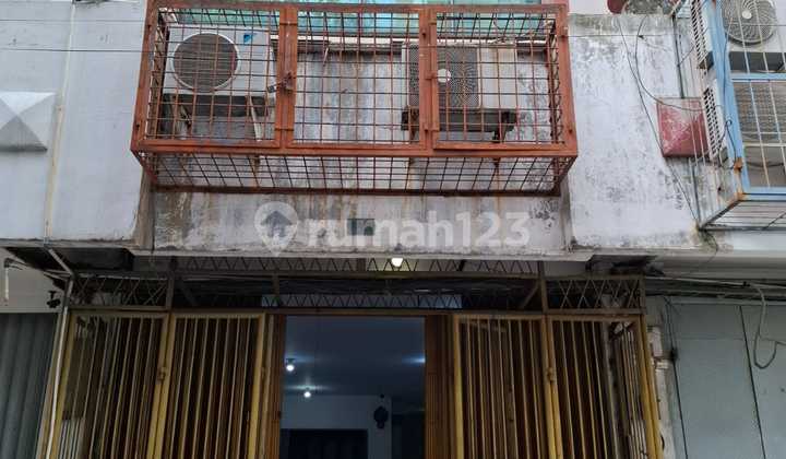 RUKO STRATEGIS DI LATUMENTEN, JAKARTA BARAT – INVESTASI MENGUNTUNGKAN!