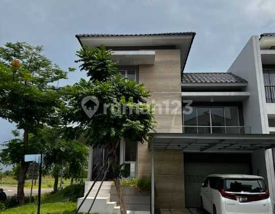 Rumah Golf Island Pik Serenade Hoek Bagus