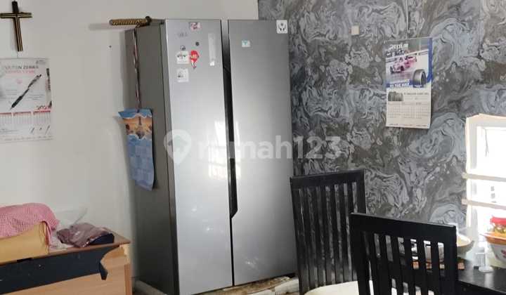 Business and Residential House in Semeru Grogol 2